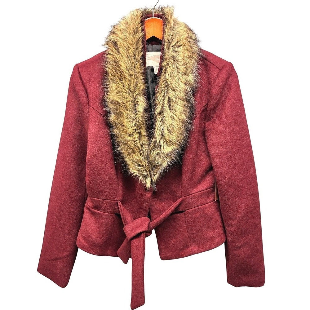 Forever 21 Faux Fur Collar Belted Jacket Womens M Burgundy Winter Outerwear NWT